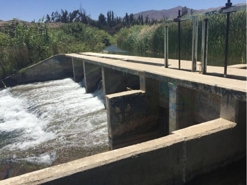 DGA ordena cierre de bocatomas para reducir riesgos por lluvias invernales y usuarios deben informar excepciones